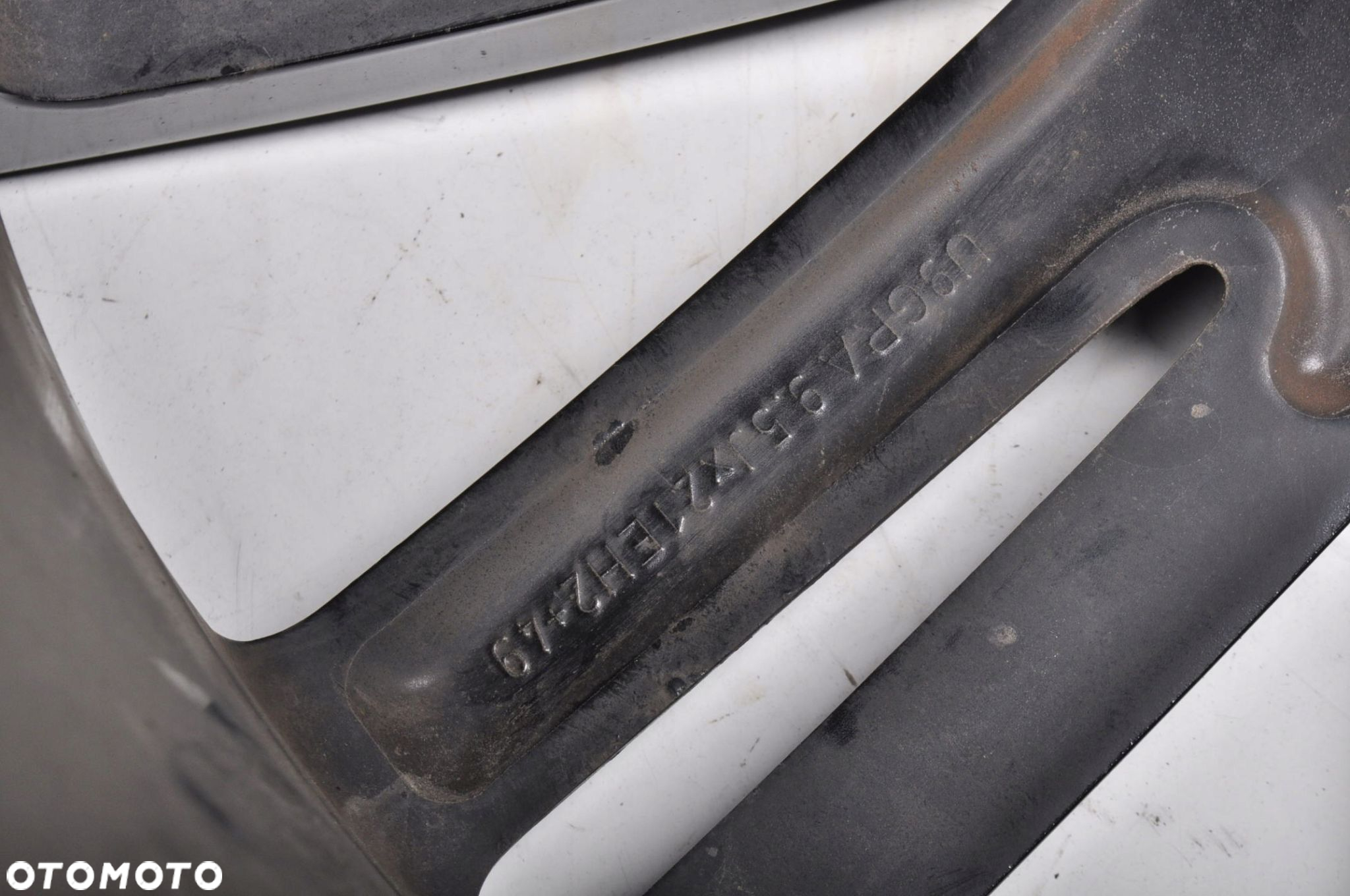LAND ROVER DISCOVERY FELGA ALUMINIOWA R21" 9.5J 5X120 ET49  HY32-1007-JA - 8