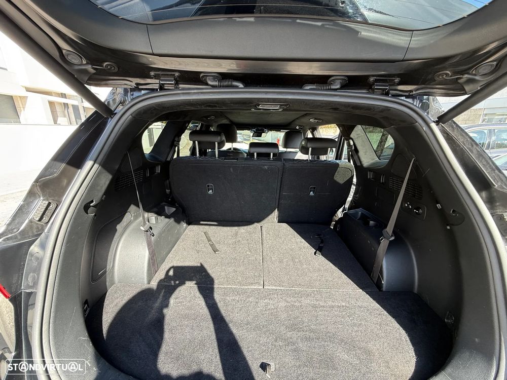 Hyundai Santa Fe 1.6 T-GDI HEV Vanguard - 22