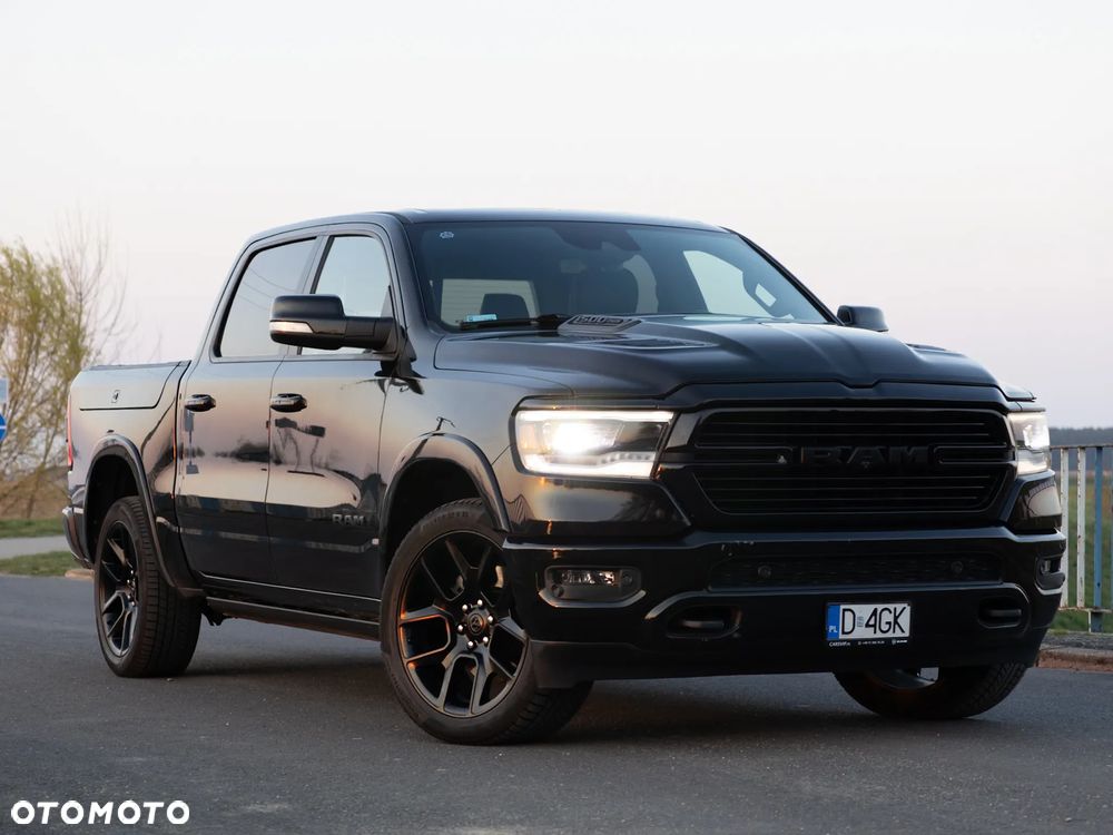 RAM 1500 5.7 Crew Cab Laramie - 1