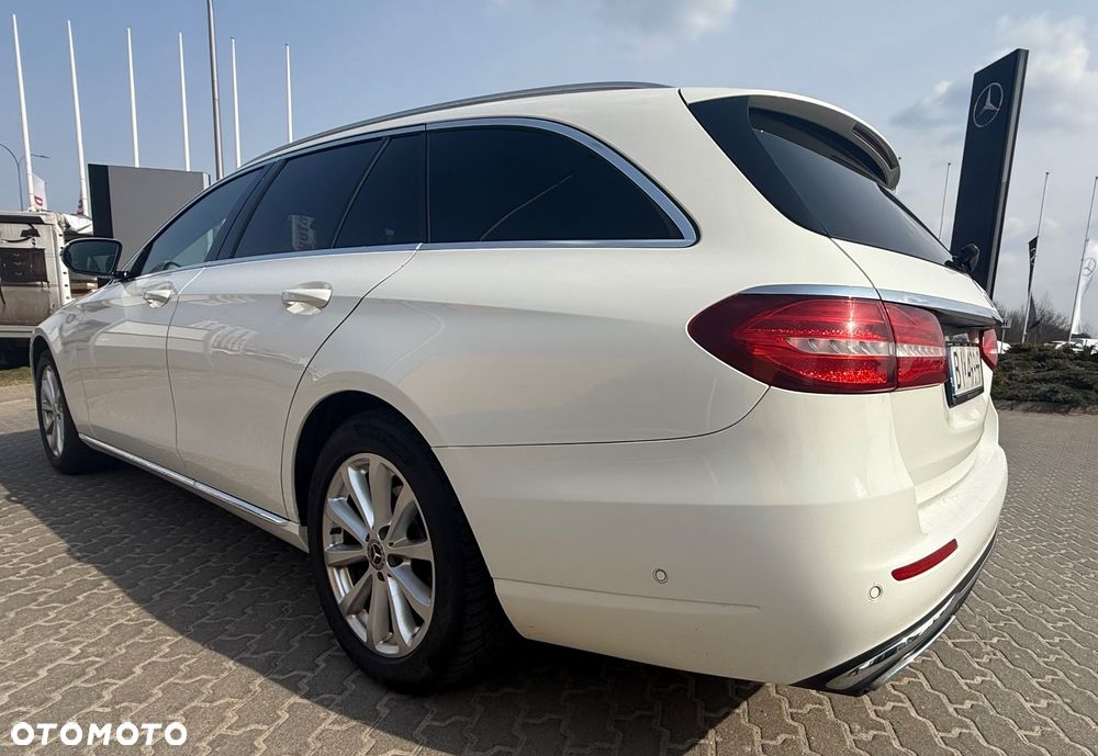 Mercedes-Benz Klasa E - 20