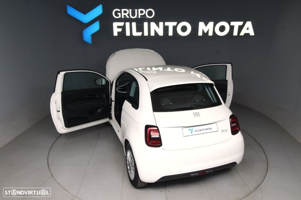 Fiat 500e Action - 12