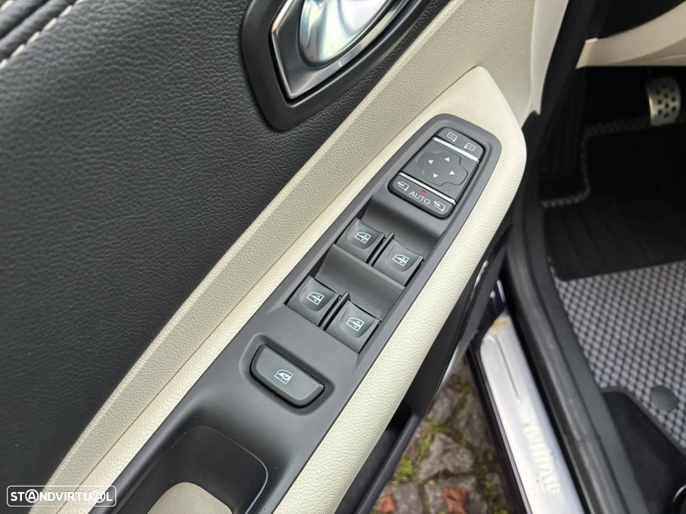 Renault Captur 1.2 TCe Initiale Paris - 18