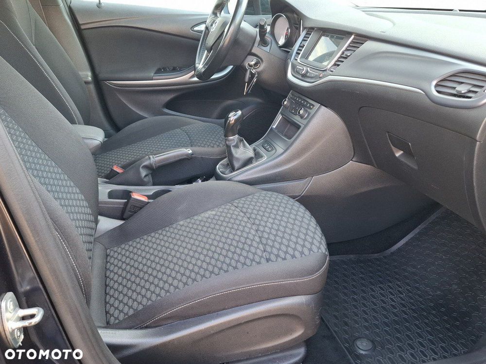 Opel Astra V 1.6 T GPF Enjoy S&S - 23