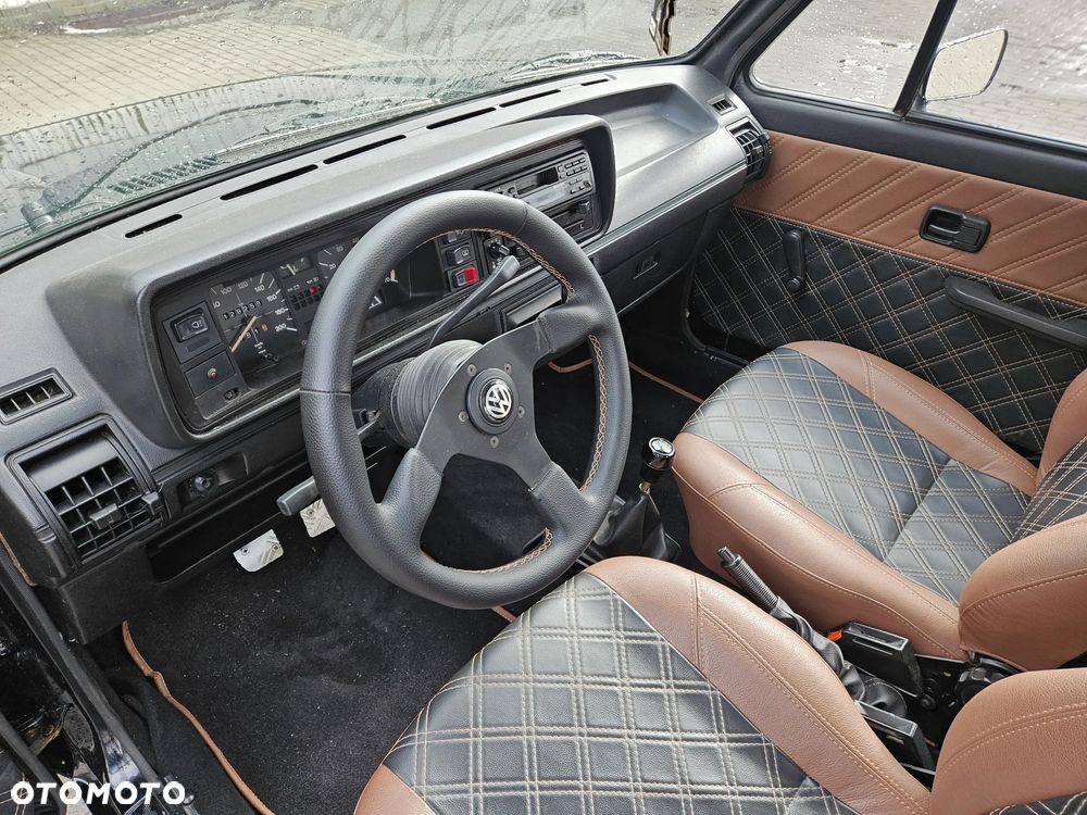 Volkswagen Golf - 4