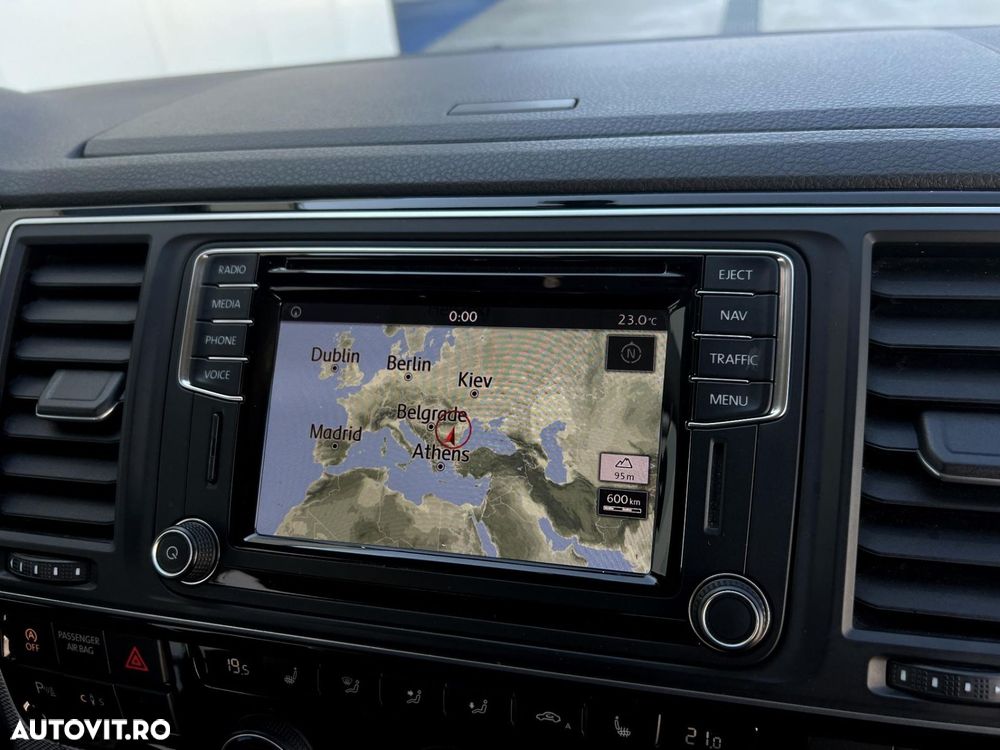 Volkswagen Transporter - 16