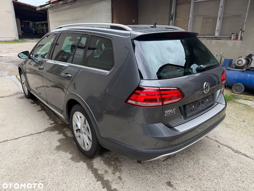 Volkswagen Golf Alltrack 2.0 TDI 4Motion BlueMotion Techn DSG - 23