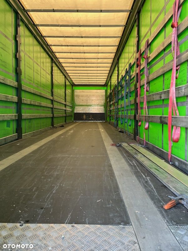 Schwarzmuller S1 - 8