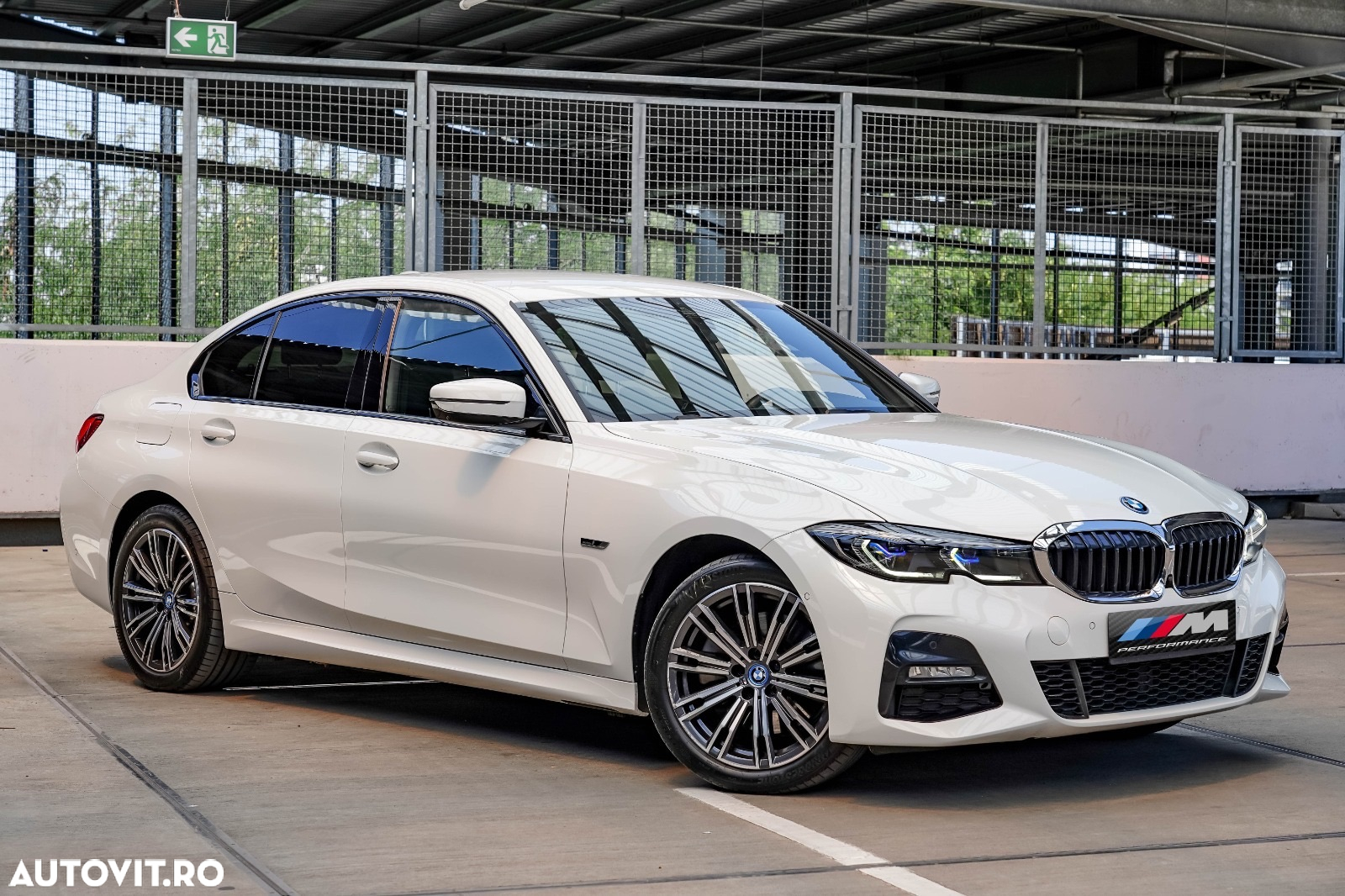 BMW Seria 3 330e AT PHEV - 6