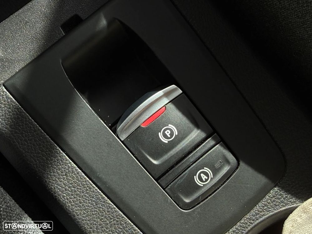 Renault Zoe (c/ Bateria) EV50 110hp Evolution - 10