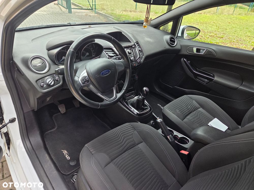 Ford Fiesta - 19