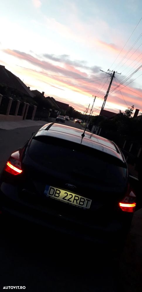 Ford Focus 1.6 TDCI DPF Titanium - 10