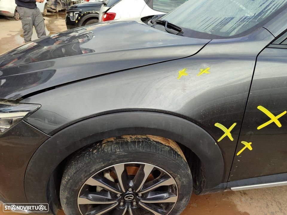 GUARDA-LAMAS FRENTE ESQUERDO MAZDA CX-3 DK - 1