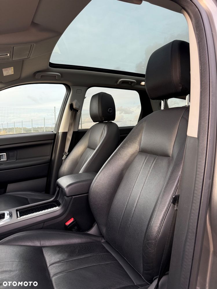 Land Rover Discovery Sport 2.0 SD4 HSE Luxury - 16