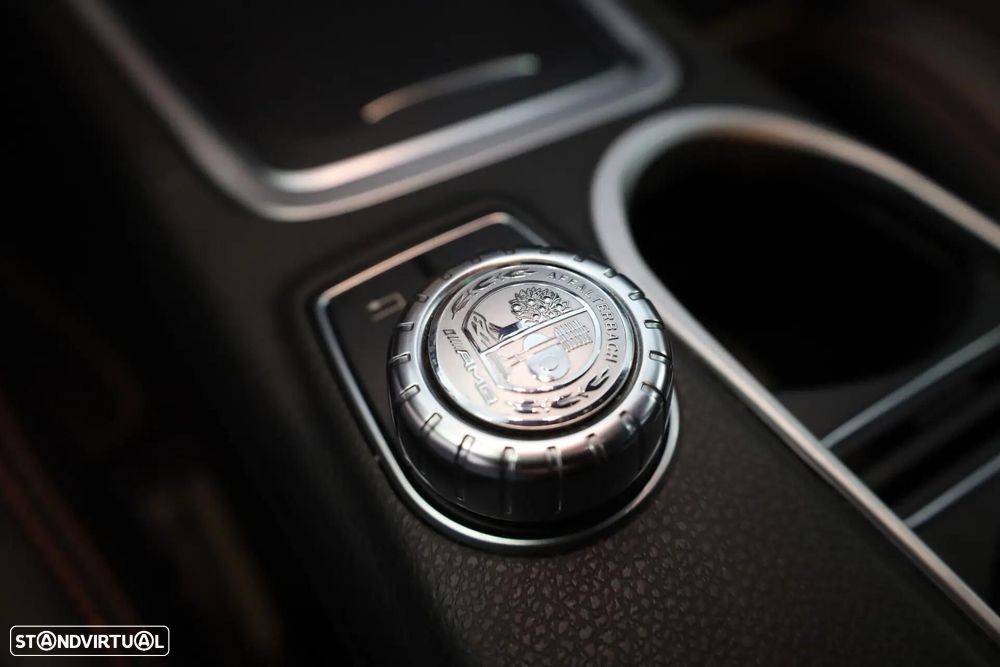 Mercedes-Benz CLA 200 d Shooting Brake AMG Line Aut. - 40