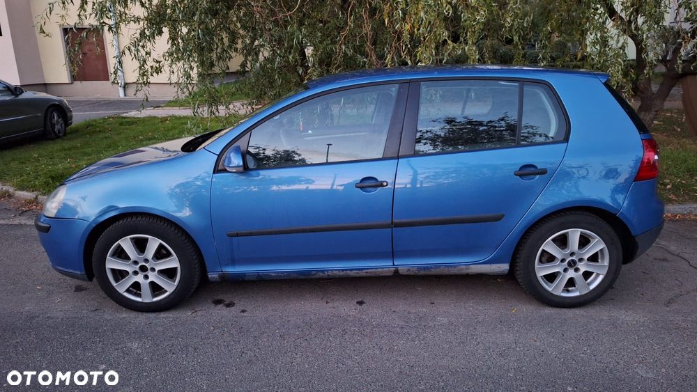 Volkswagen Golf - 2