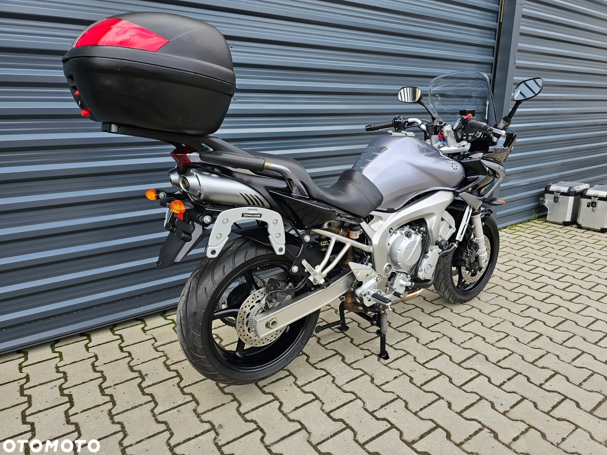 Yamaha FZ6 - 6