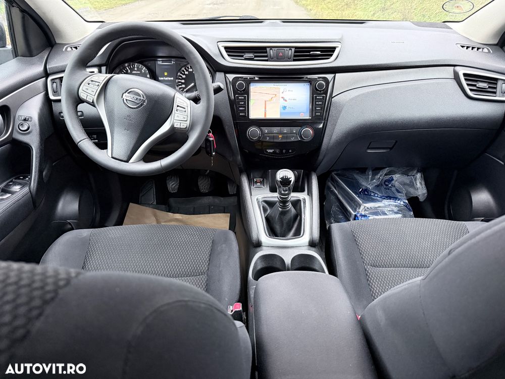 Nissan Qashqai 1.2 DIG-T ACENTA - 12
