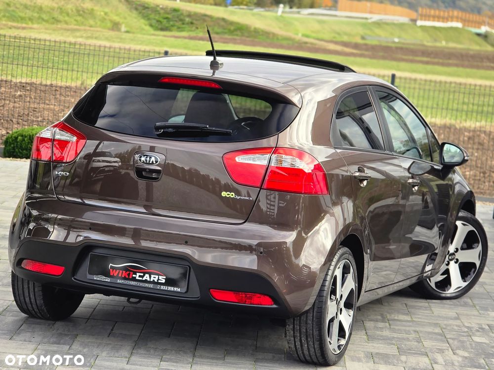Kia Rio 1.4 Edition 7 - 14