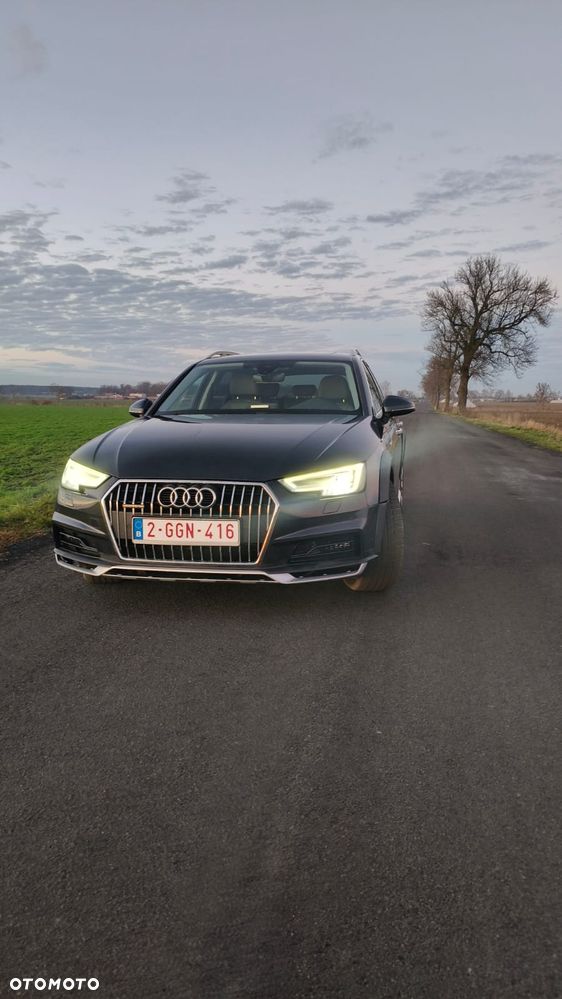 Audi A4 Allroad - 10