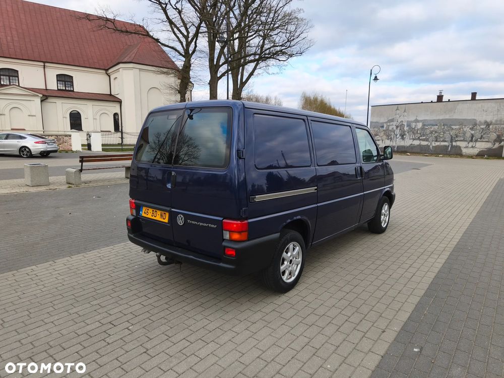 Volkswagen Transporter - 3