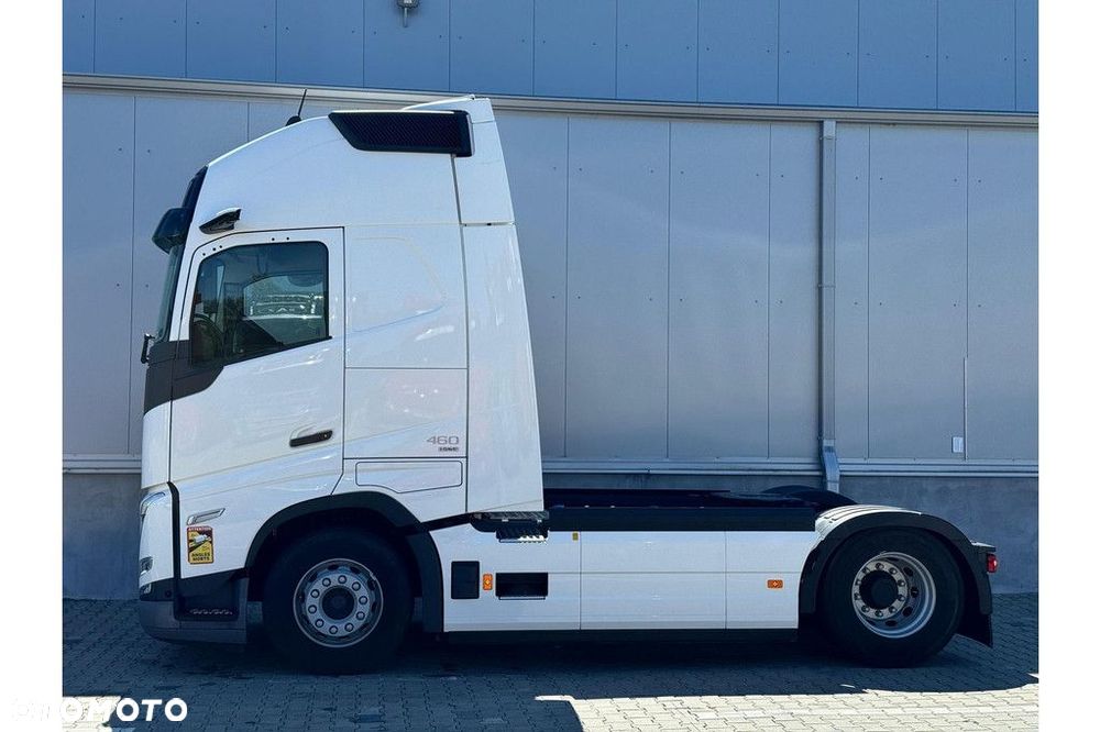 Volvo 2024 VOLVO FH 4x2 460 I-Save Globetrotter XL!!! - 5