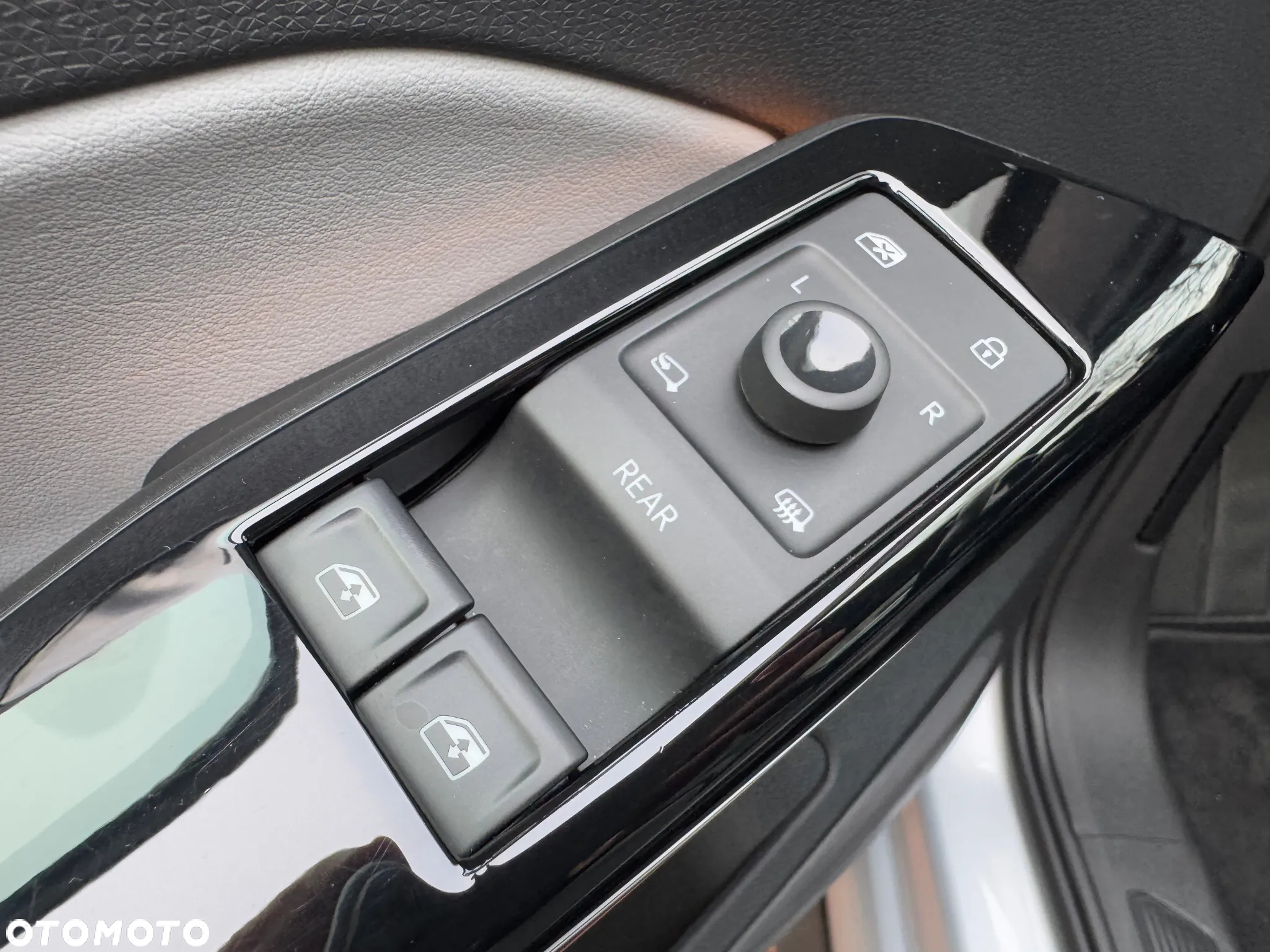 Volkswagen ID.3 58kWh Pro Performance Business - 13