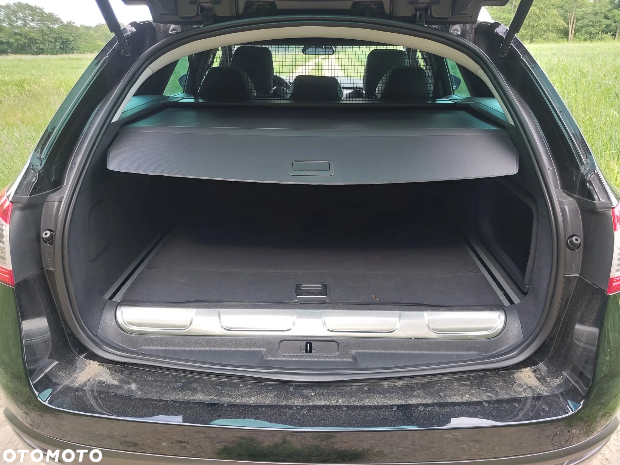 Peugeot 508 RXH 2.0 HDi HYbrid4 - 22