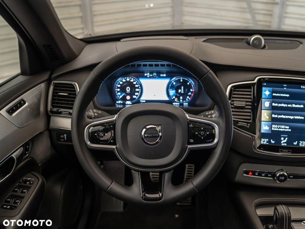Volvo XC 90 B5 D AWD Ultimate Dark - 17