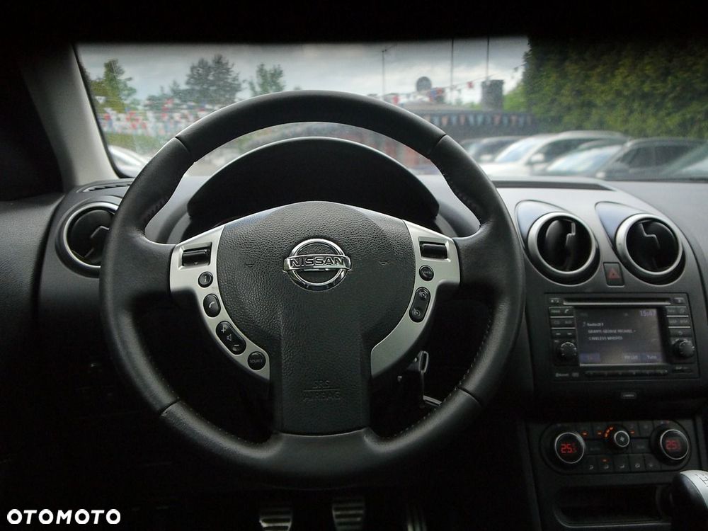 Nissan Qashqai+2 1.6 360 - 22