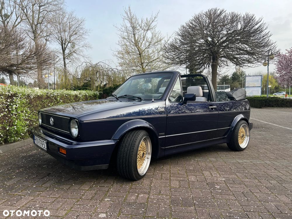 Volkswagen Golf - 21
