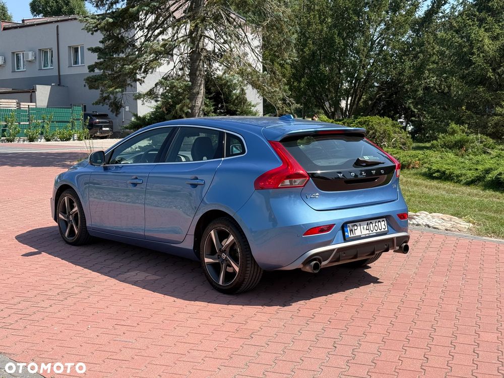 Volvo V40 T3 Drive-E R-Design Momentum - 5