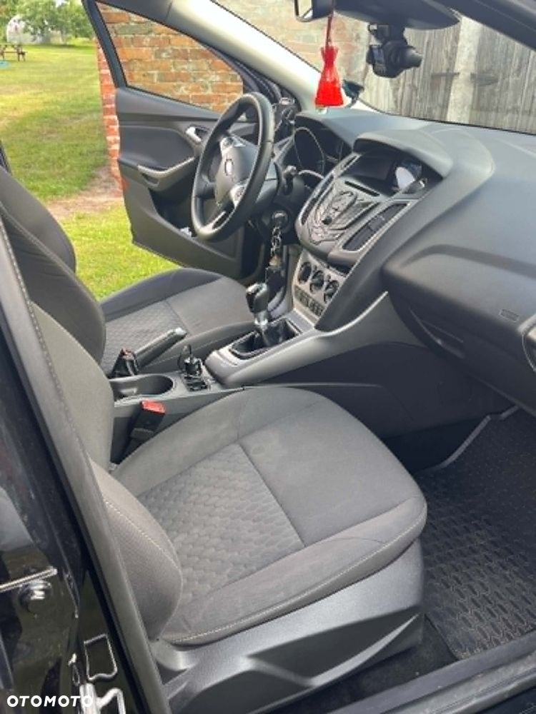Ford Focus 1.0 EcoBoost Edition - 11