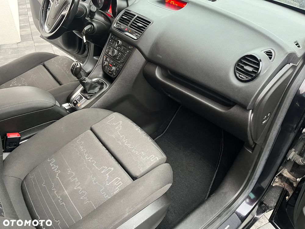 Opel Meriva 1.4 Essentia - 15