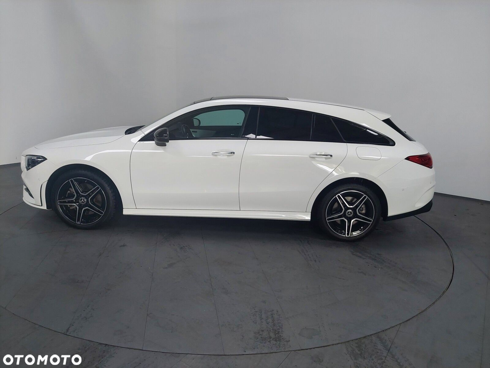 Mercedes-Benz CLA - 7