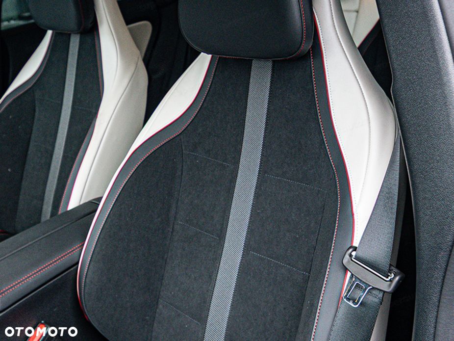 Mercedes-Benz CLA 200 mHEV 8G-DCT - 10