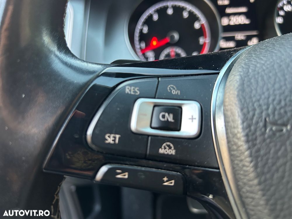 Volkswagen Golf 1.2 TSI BlueMotion Technology DSG Lounge - 15