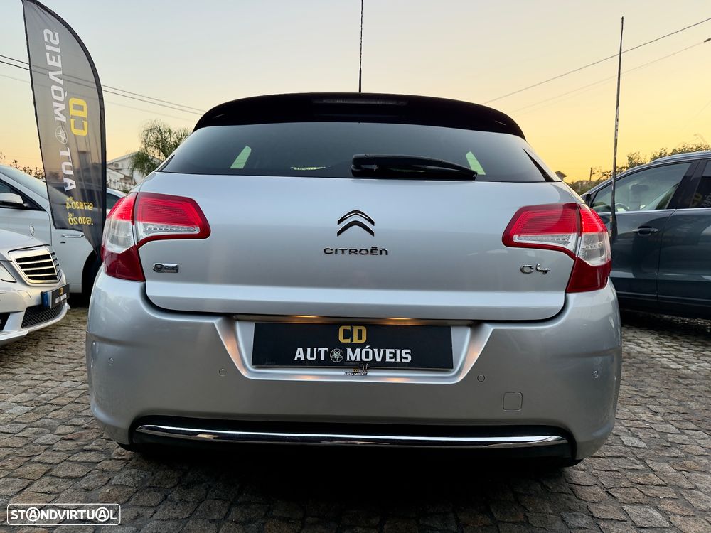 Citroën C4 HDi 110 Exclusive - 19