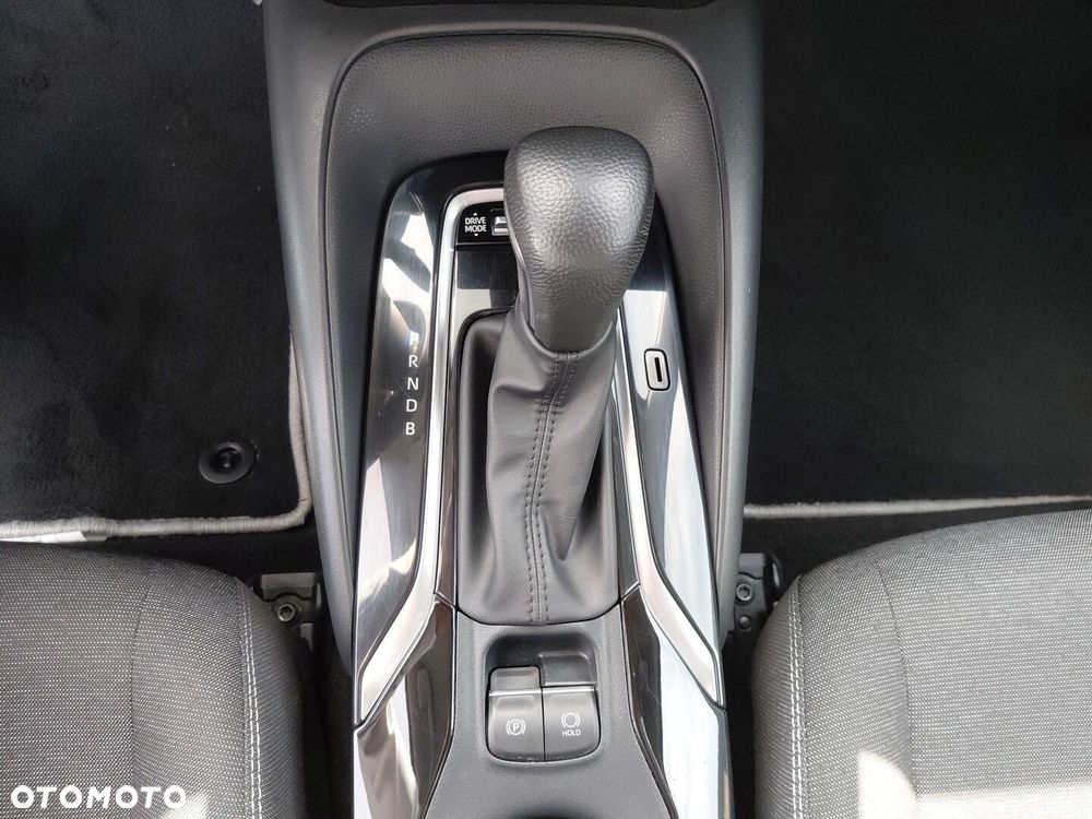 Toyota Corolla 1.8 Hybrid Comfort - 26