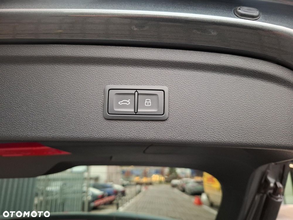 Audi S3 Sportback TFSI Quattro S tronic - 14