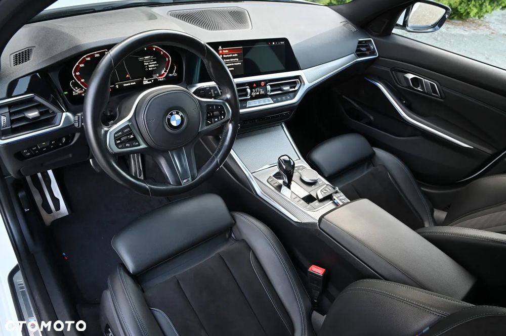 BMW Seria 3 - 21