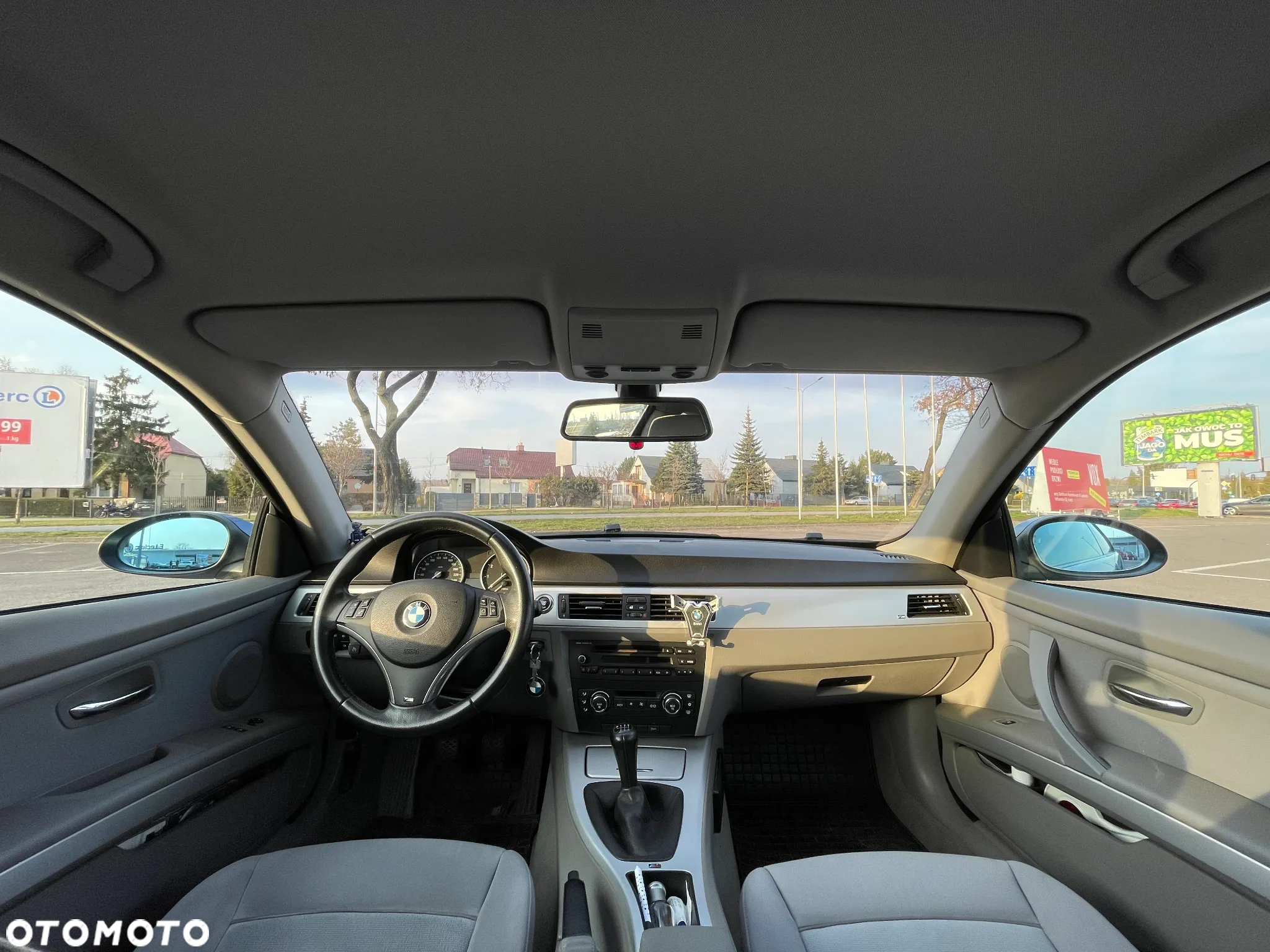 BMW Seria 3 320i Coupe - 18