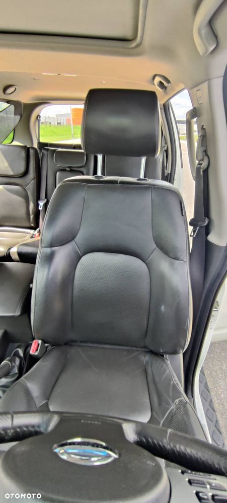 Nissan Pathfinder 2.5 DCi LE - 14
