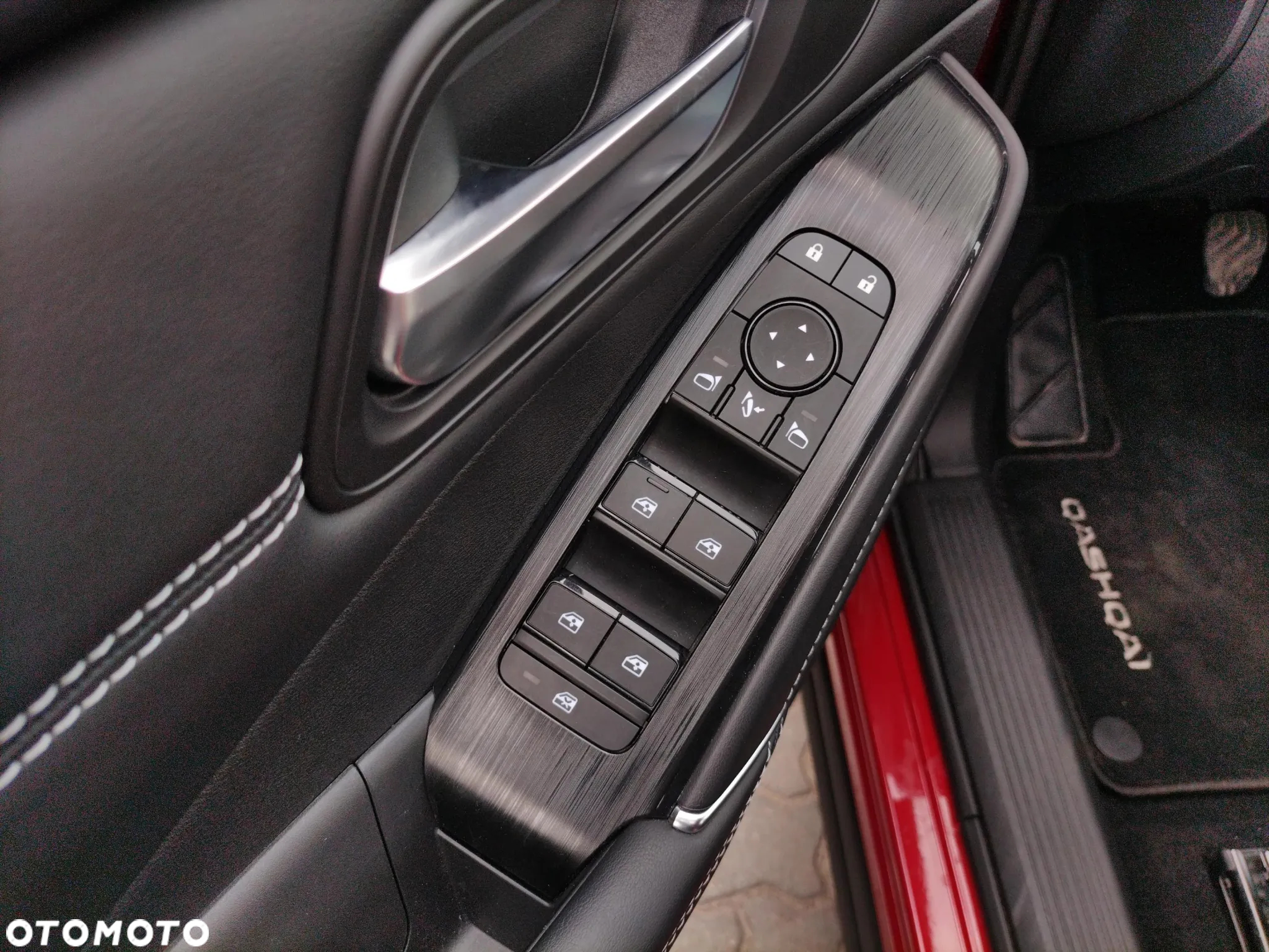 Nissan Qashqai 1.3 DIG-T mHEV N-Connecta - 13