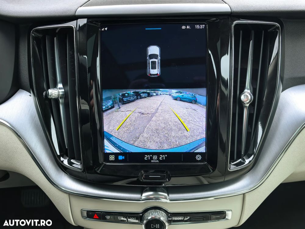 Volvo XC 60 T8 AWD Recharge Geartronic Inscription Expression - 19