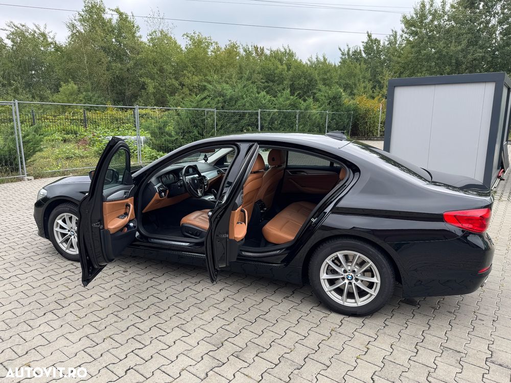 BMW Seria 5 520d xDrive AT - 5