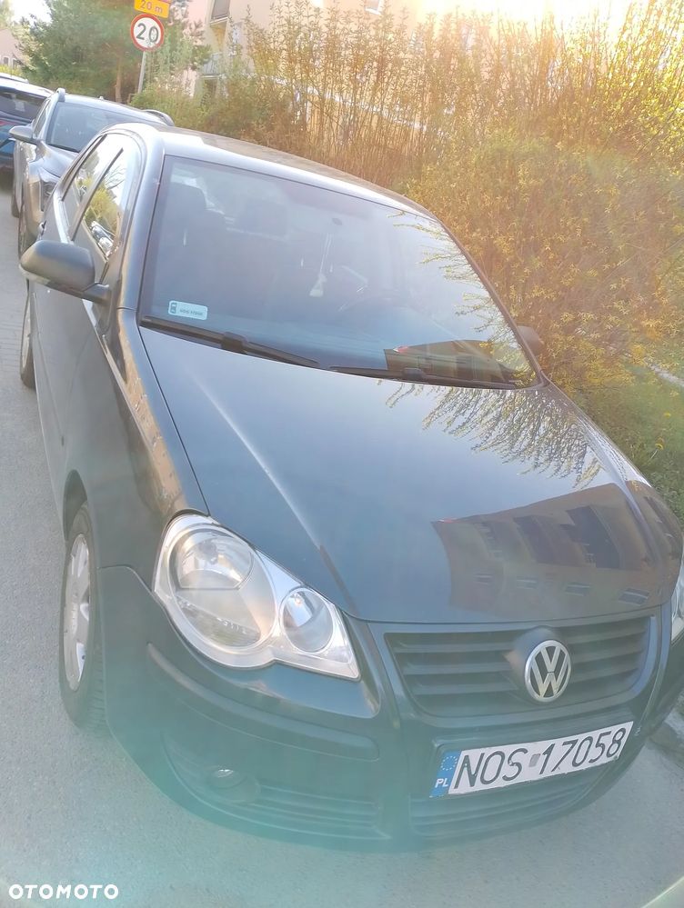 Volkswagen Polo - 2