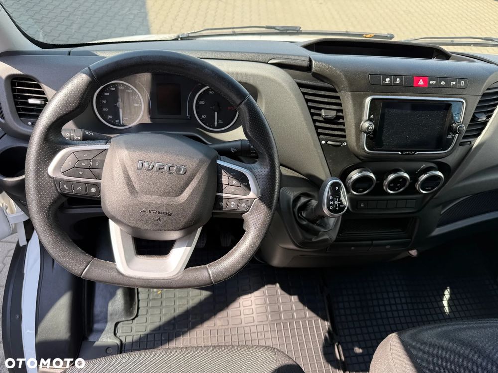 Iveco 35S18 - 10