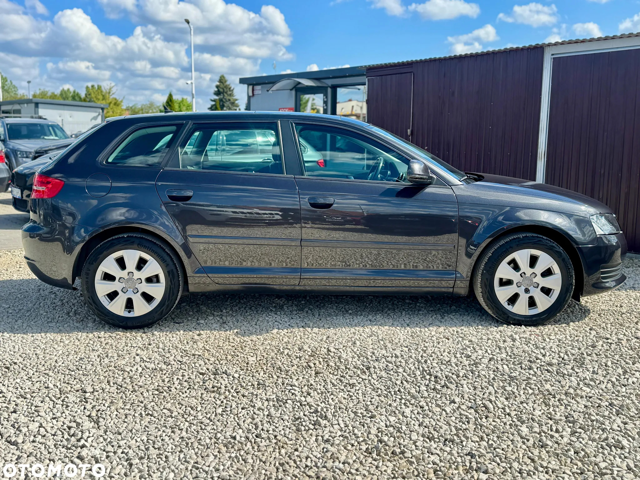 Audi A3 1.6 Sportback Ambiente - 11