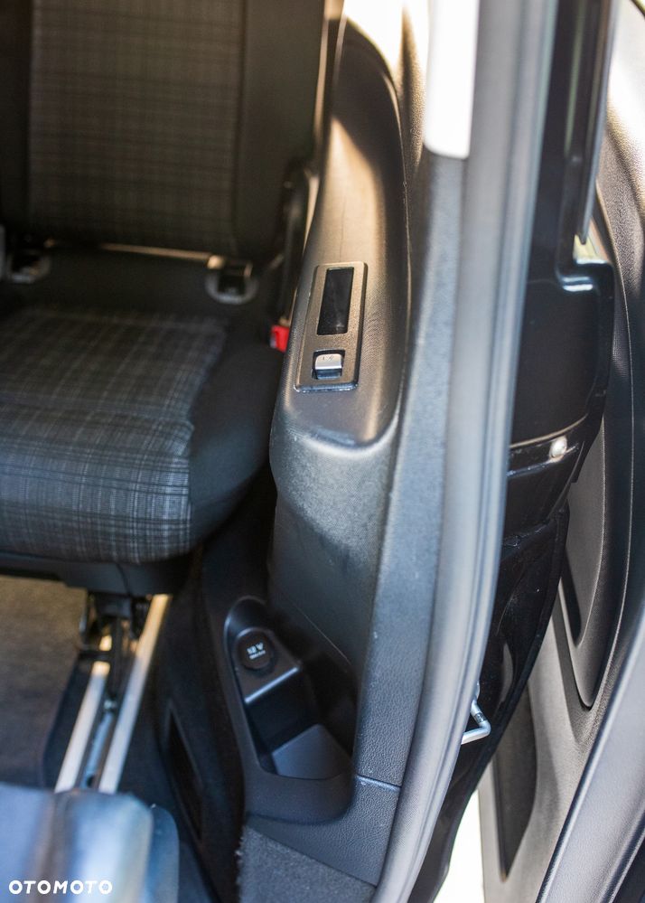Mercedes-Benz Vito - 18