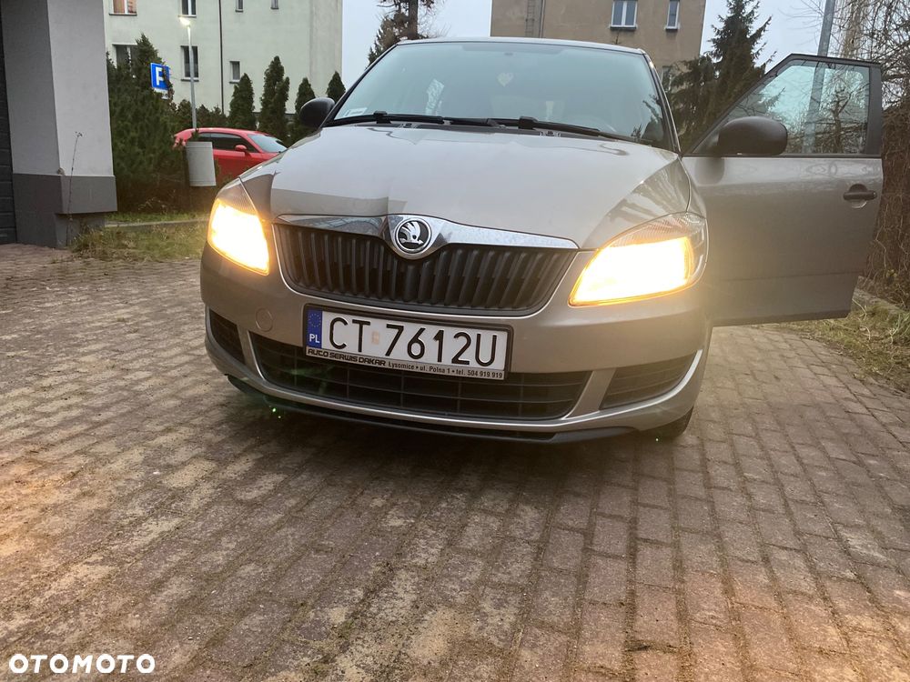 Skoda Fabia 1.4 16V Active Plus - 20